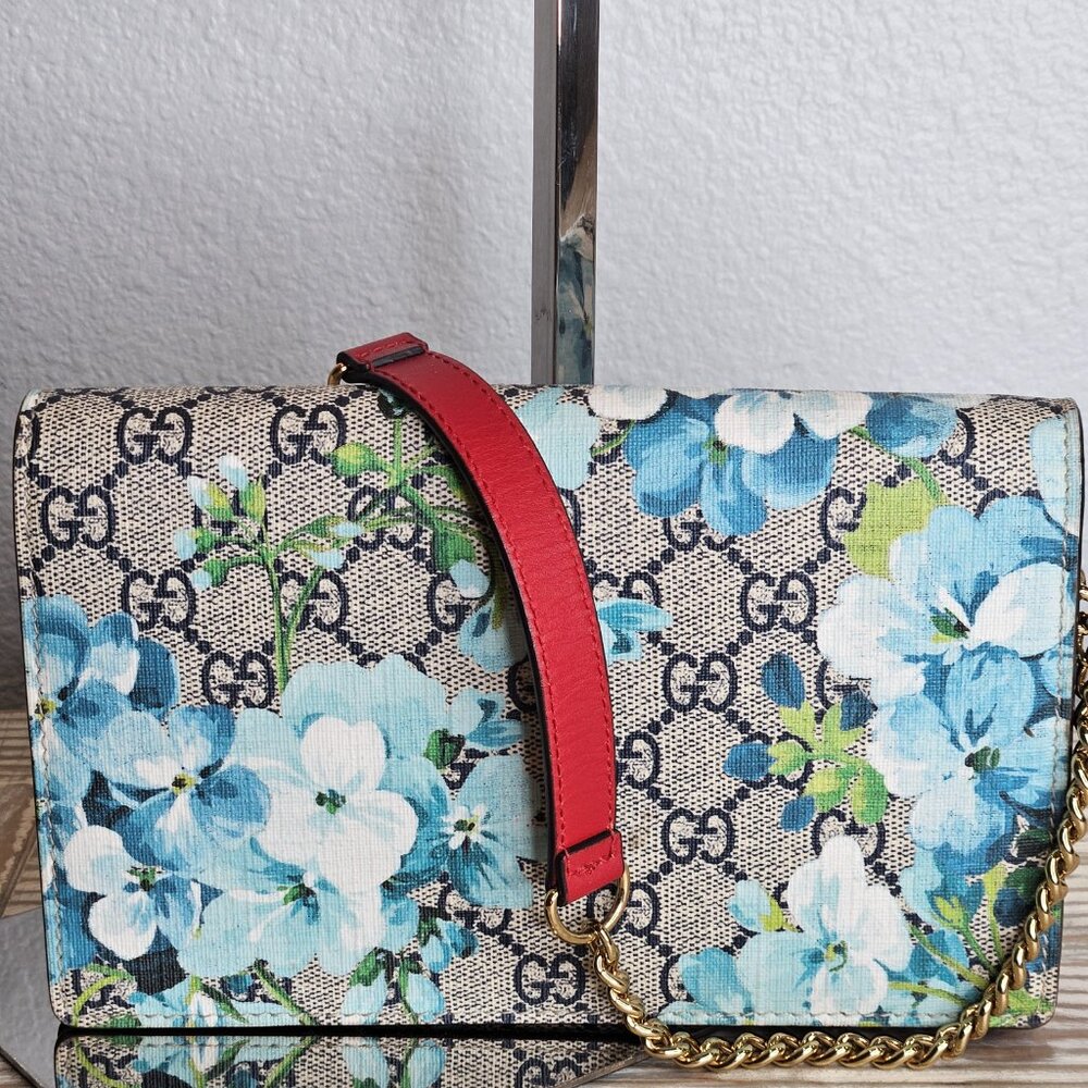 Gucci Blooms Chain Wallet - Picture 6 of 13